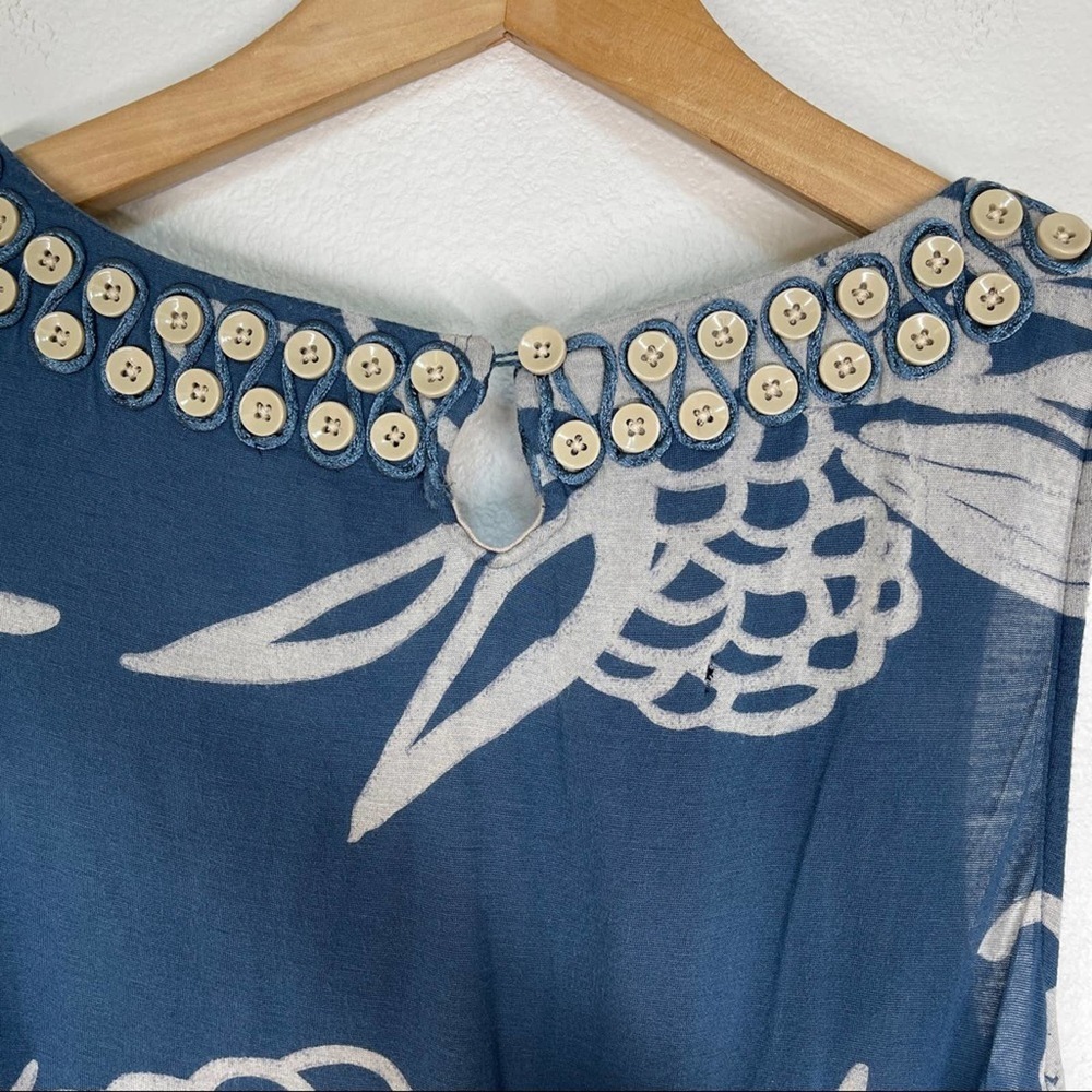 Anthro Ric Rac Button Detail Tank small - Picture 5 of 11